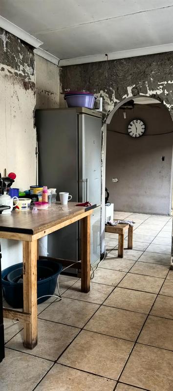 2 Bedroom Property for Sale in Kwanonqaba Western Cape